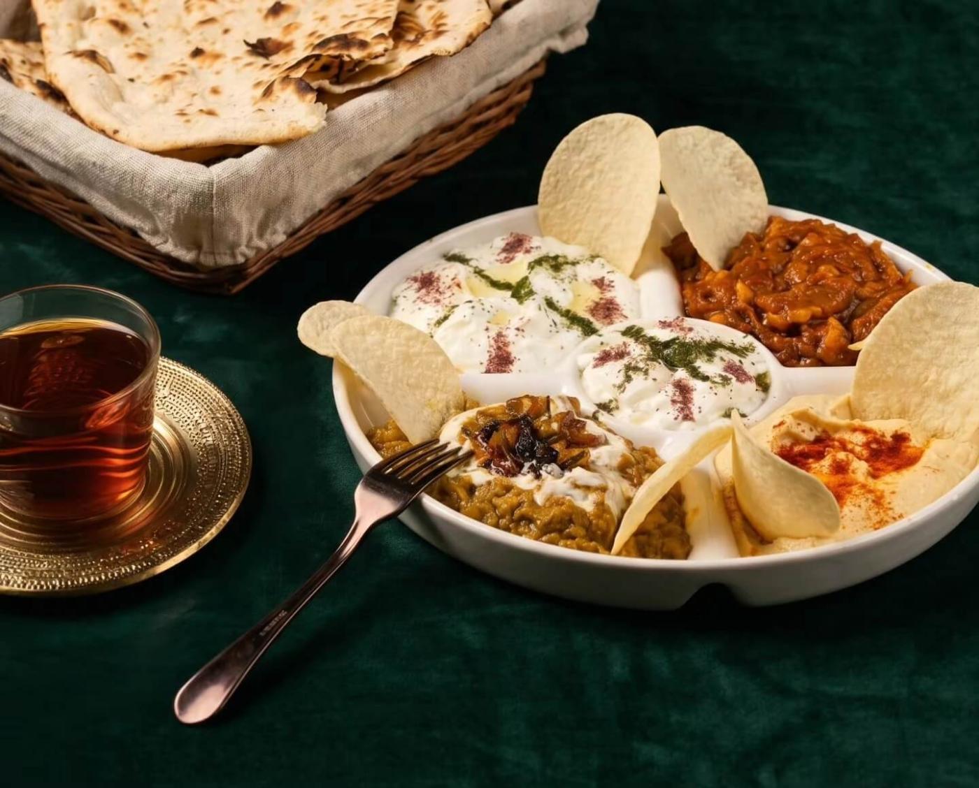 Apadana Restaurant